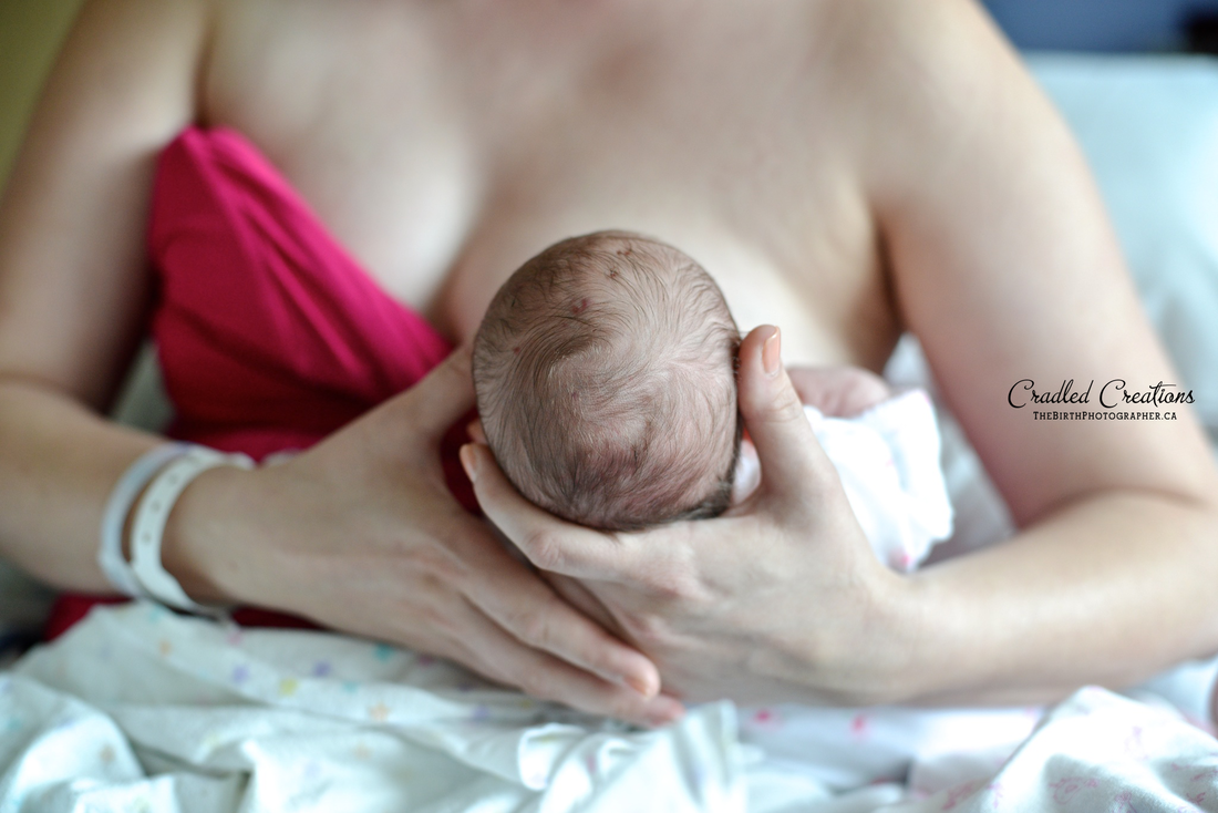 football hold breastfeeding nursing