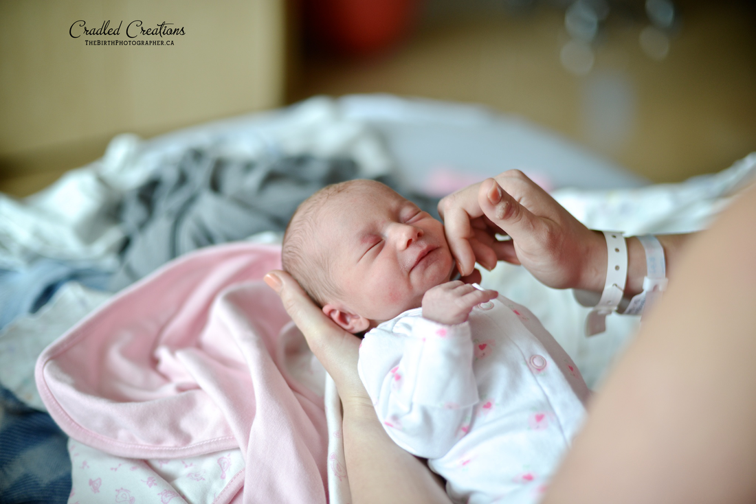 newborn photos in hospital