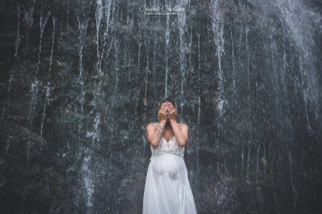 Maternity Photos in Nature, mother nature, waterfall